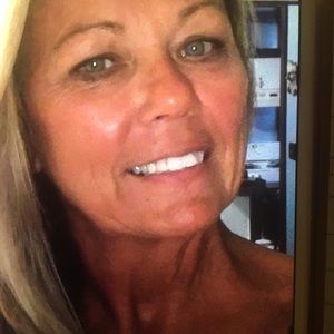 Meet your Posher, Pamela